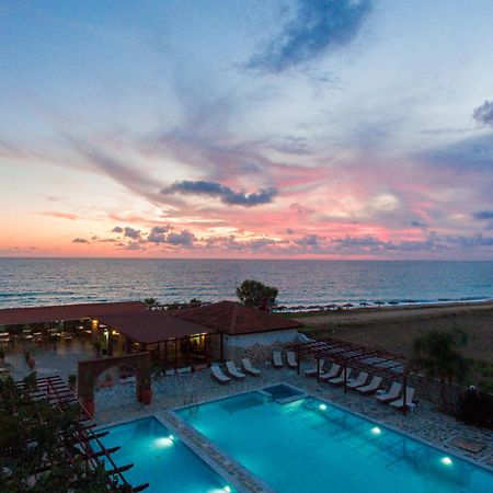 Poseidon Beach Hotel Кастросикия Экстерьер фото