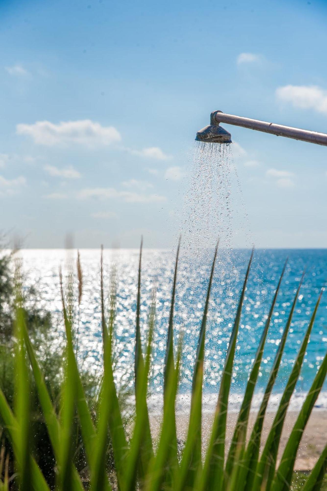 Poseidon Beach Hotel Кастросикия Экстерьер фото