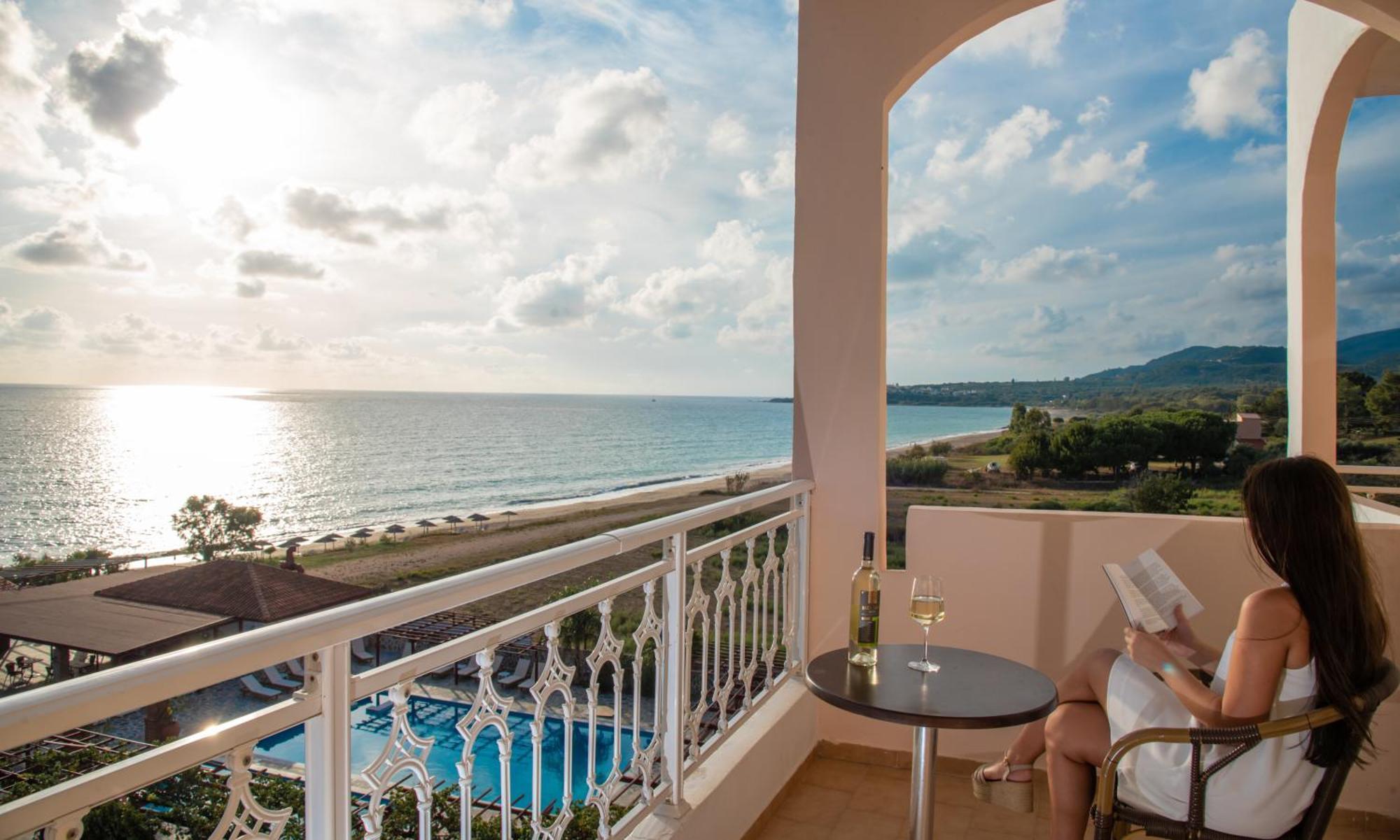 Poseidon Beach Hotel Кастросикия Экстерьер фото