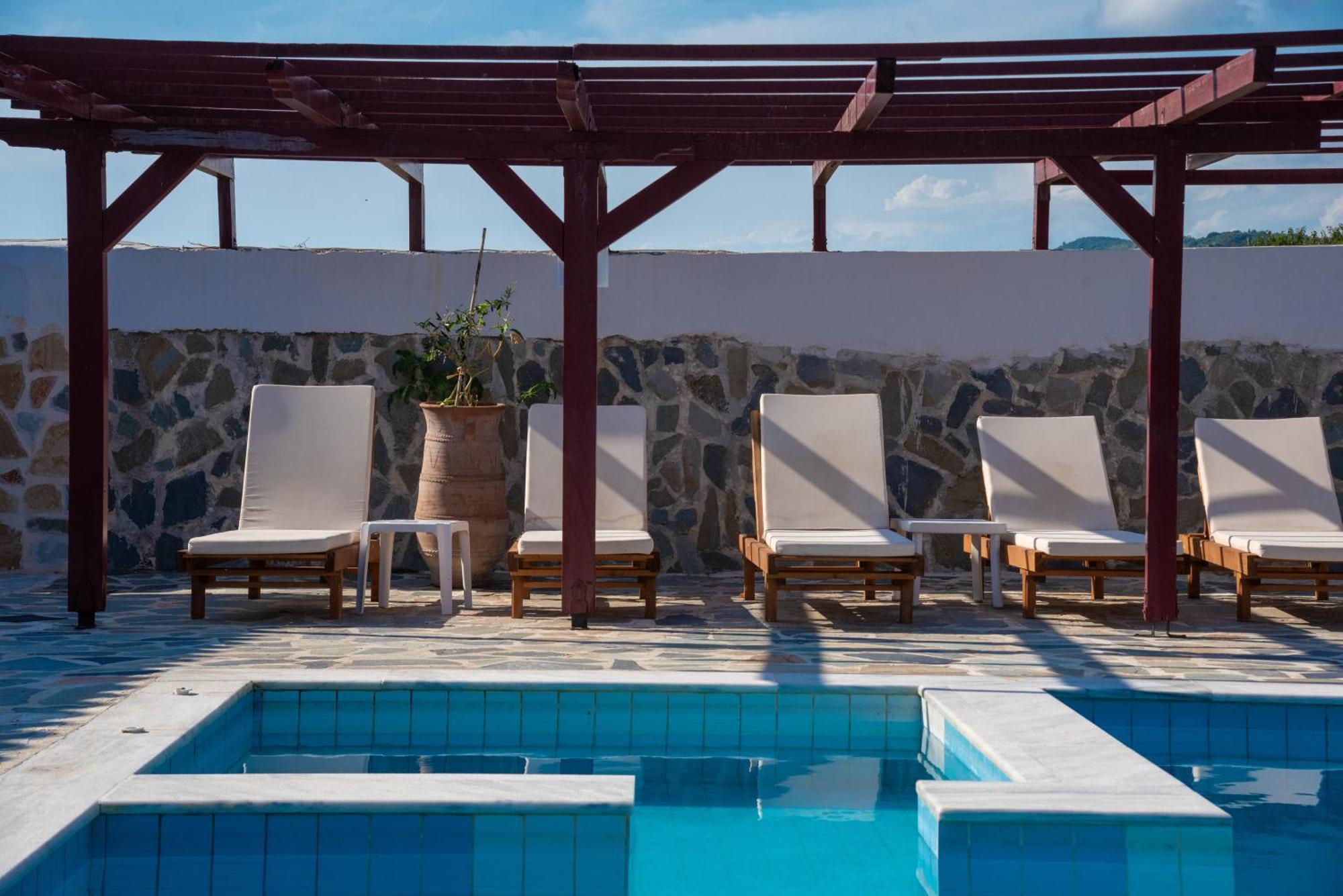 Poseidon Beach Hotel Кастросикия Экстерьер фото